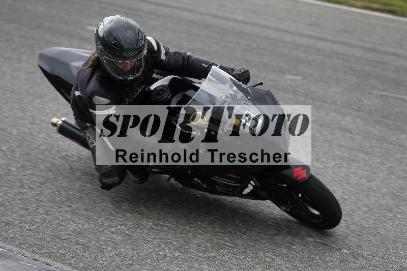 /Archiv-2025/10 23.04.2025 Cornu Master School ADR/rot-rouge/5